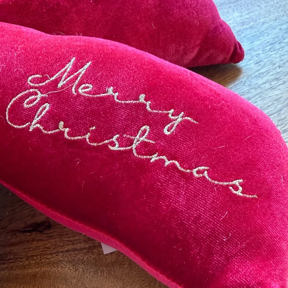 Merry Christmas Red Bow Pillow Velour